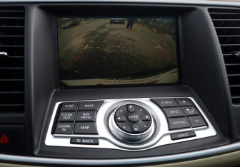 Подержанный автомобиль Nissan Teana 2010 года (14 фото)