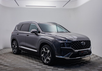 Подержанный автомобиль Hyundai Santa Fe 2023 года (3 фото)
