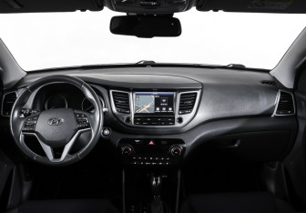 Подержанный автомобиль Hyundai Tucson 2017 года (17 фото)