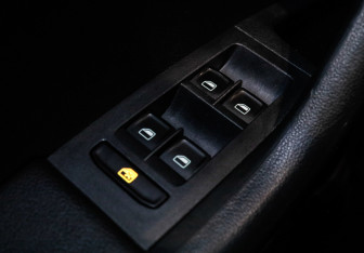 Подержанный автомобиль Skoda Octavia Wagon 2014 года (11 фото)