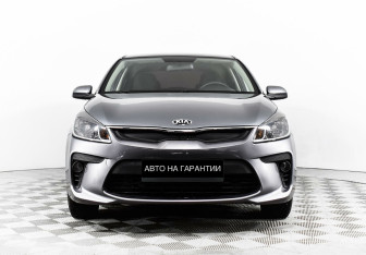Подержанный автомобиль Kia Rio Sedan 2018 года (2 фото)