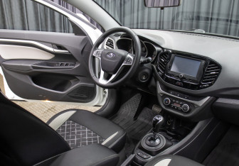 Подержанный автомобиль LADA (ВАЗ) Vesta Wagon 2017 года (9 фото)