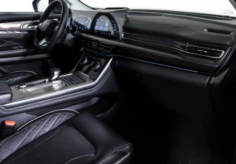 Подержанный автомобиль Exeed VX 2021 года (12 фото)