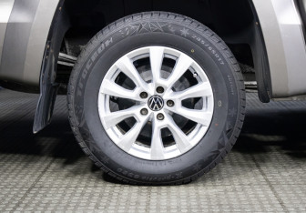 Подержанный автомобиль Volkswagen Amarok 2018 года (25 фото)