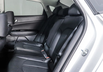 Подержанный автомобиль Kia Optima Sedan 2018 года (17 фото)