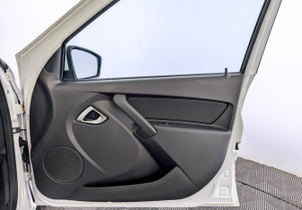 Подержанный автомобиль LADA (ВАЗ) Granta Sedan 2023 года (24 фото)