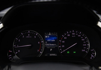 Подержанный автомобиль Omoda C5 2024 года (9 фото)