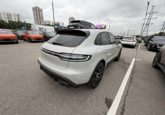 Новый Porsche Macan 2025 (2 фото)
