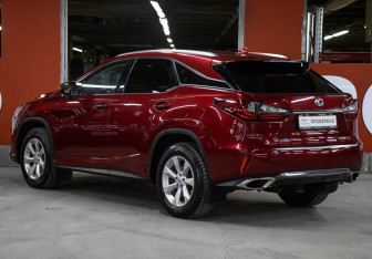 Подержанный автомобиль Lexus RX 2016 года (7 фото)