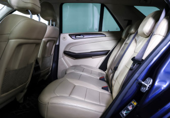Подержанный автомобиль Mercedes-Benz GLE 2016 года (11 фото)