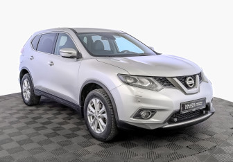 Подержанный автомобиль Nissan X-Trail 2018 года (3 фото)