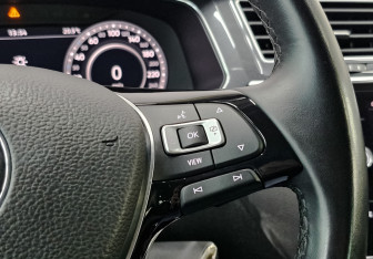 Подержанный автомобиль Volkswagen Tiguan 2018 года (25 фото)
