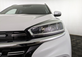 Подержанный автомобиль Chery Tiggo 8 2023 года (7 фото)