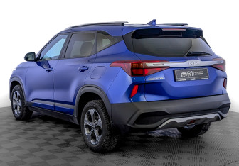 Подержанный автомобиль Kia Seltos 2021 года (7 фото)