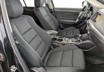 Подержанный автомобиль Mazda CX-5 2016 года (24 фото)