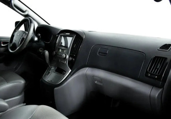 Подержанный автомобиль Hyundai Grand Starex 2008 года (5 фото)