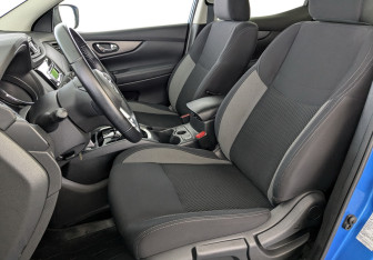 Подержанный автомобиль Nissan Qashqai 2021 года (20 фото)