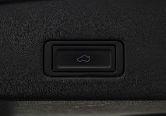 Подержанный автомобиль Omoda C5 2022 года (20 фото)