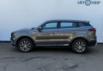 Подержанный автомобиль Geely Atlas Pro 2023 года (5 фото)
