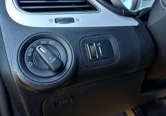 Подержанный автомобиль Dodge Journey 2014 года (19 фото)