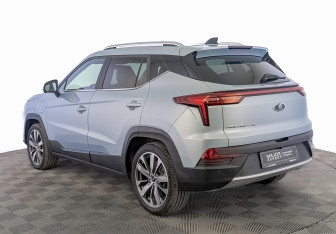 Подержанный автомобиль Москвич 3е 2023 года (7 фото)