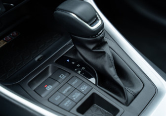 Новый Toyota RAV4 2025 (39 фото)