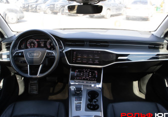 Подержанный автомобиль Audi A6 Sedan 2020 года (12 фото)