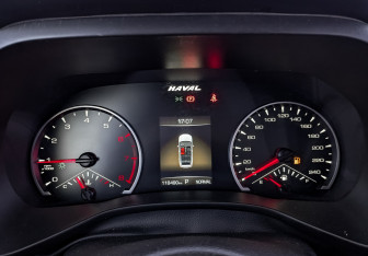 Подержанный автомобиль Haval Jolion 2022 года (16 фото)