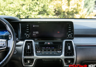 Подержанный автомобиль Kia Sorento 2021 года (14 фото)