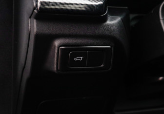 Подержанный автомобиль Haval H3 2024 года (18 фото)