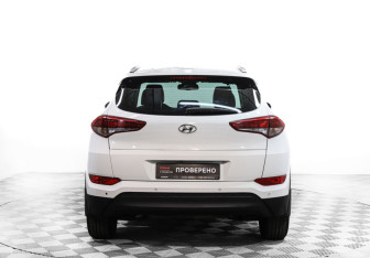 Подержанный автомобиль Hyundai Tucson 2017 года (6 фото)