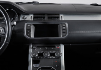 Подержанный автомобиль Land Rover Range Rover Evoque 2014 года (13 фото)