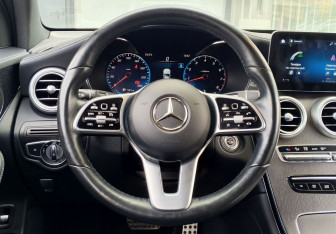 Подержанный автомобиль Mercedes-Benz GLC Coupe 2021 года (18 фото)