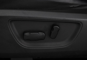 Подержанный автомобиль Mitsubishi Pajero Sport 2018 года (11 фото)