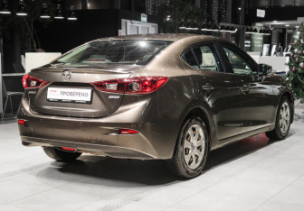 Подержанный автомобиль Mazda 3 Sedan 2014 года (4 фото)