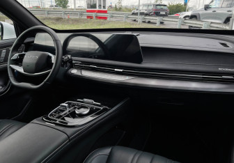 Подержанный автомобиль Exeed LX 2024 года (9 фото)