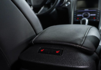 Подержанный автомобиль Ford Mondeo Sedan 2015 года (15 фото)