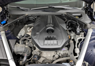 Подержанный автомобиль Kia Stinger 2021 года (9 фото)