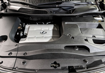 Подержанный автомобиль Lexus RX 2015 года (9 фото)