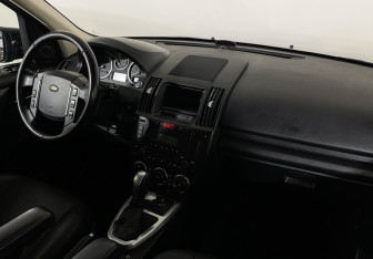 Подержанный автомобиль Land Rover Freelander 2009 года (9 фото)