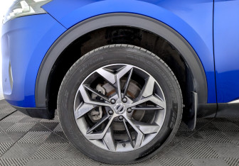 Подержанный автомобиль Haval F7 2021 года (18 фото)