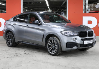 Подержанный автомобиль BMW X6 2017 года (3 фото)