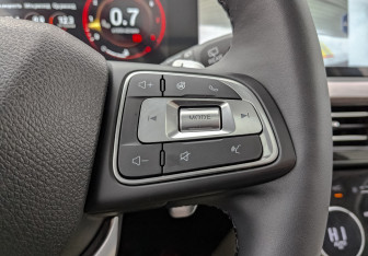 Подержанный автомобиль Exeed VX 2022 года (29 фото)