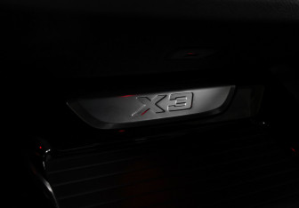 Подержанный автомобиль BMW X3 2019 года (21 фото)