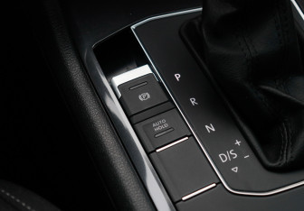 Подержанный автомобиль Volkswagen Tiguan 2017 года (17 фото)