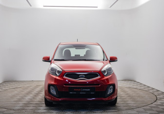 Подержанный автомобиль Kia Picanto 2011 года (2 фото)