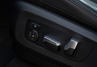 Подержанный автомобиль BMW X5 2019 года (19 фото)