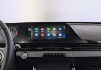 Подержанный автомобиль Omoda C5 2023 года (15 фото)