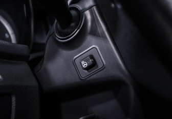 Подержанный автомобиль Hyundai Santa Fe 2014 года (10 фото)