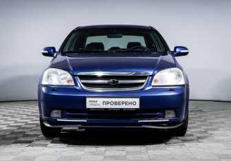 Подержанный автомобиль Chevrolet Lacetti Sedan 2008 года (2 фото)